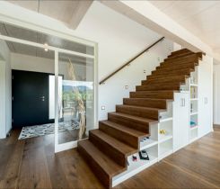 Multifunktionale Treppen – Möbelstück und Treppe vereint